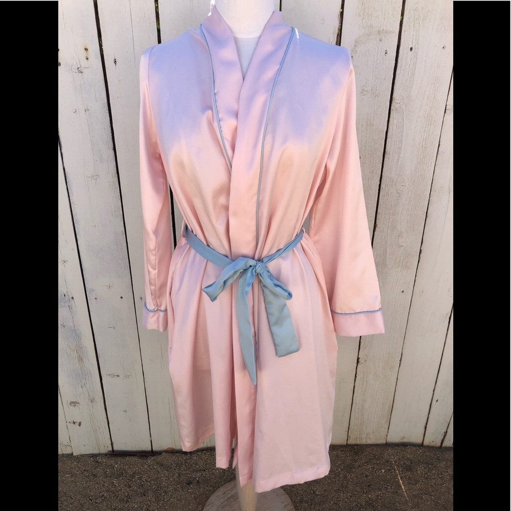 Stunning pastel pink as blue robe vintage small